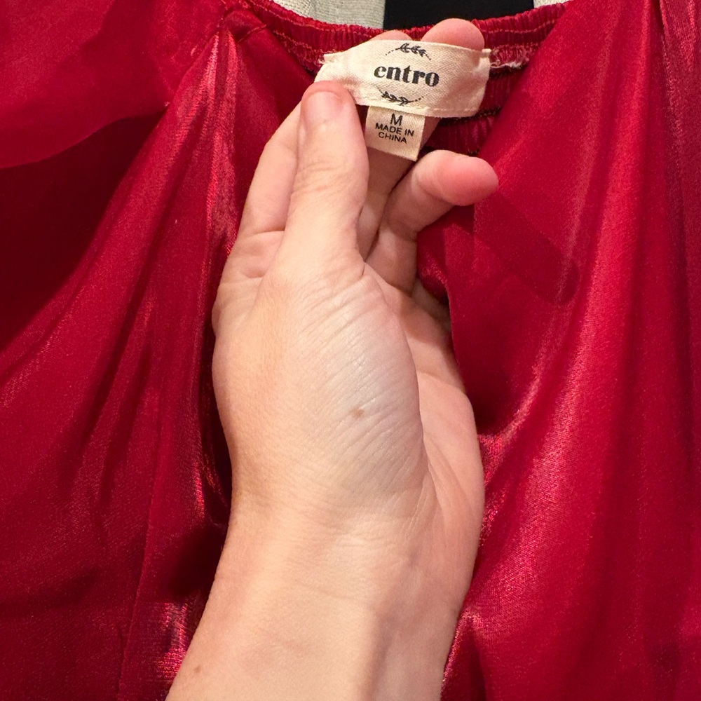 Entro Vibrant Red Satin Dress - Picture 3 of 8